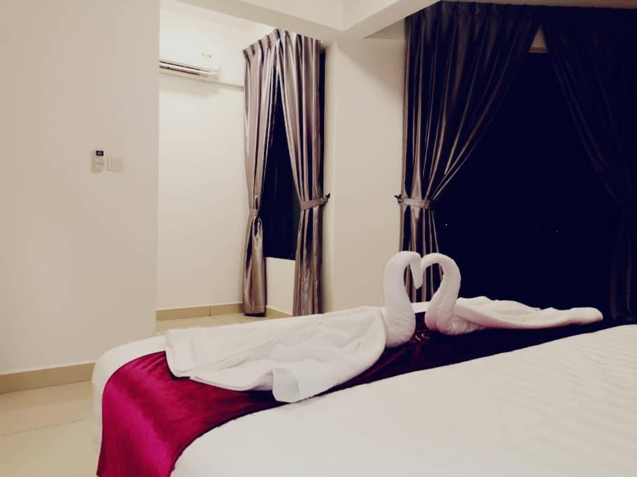 Marina Heights Hotel Residences لومو المظهر الخارجي الصورة