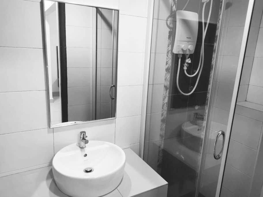 Marina Heights Hotel Residences لومو المظهر الخارجي الصورة