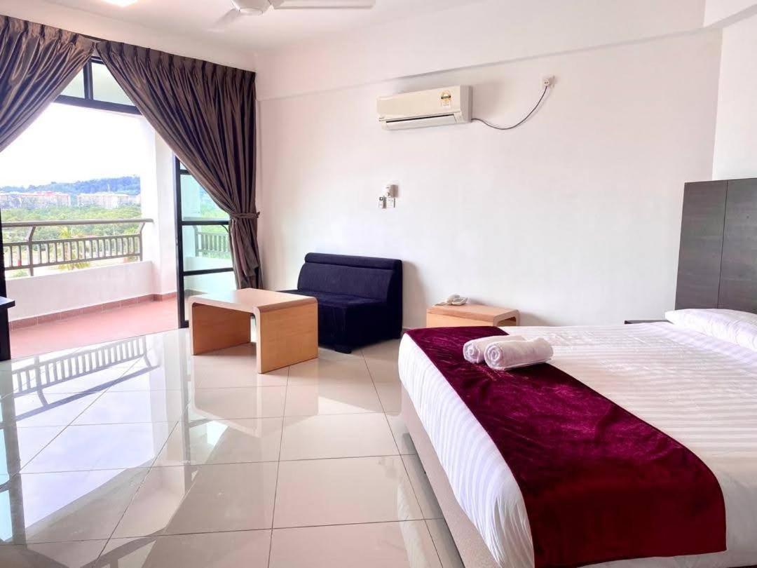 Marina Heights Hotel Residences لومو المظهر الخارجي الصورة